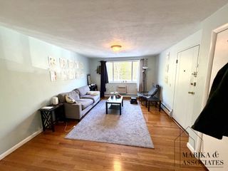 205 Kent Street 18, Brookline, MA 02446