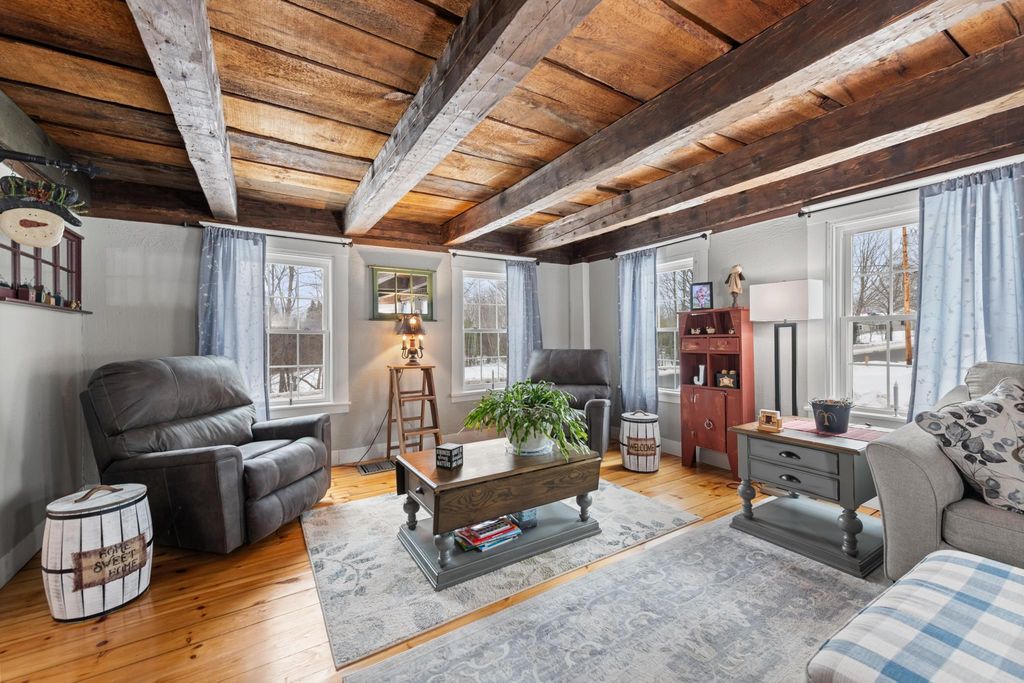 193 New Hebron Road, Plymouth, NH 03264