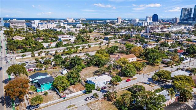 1504 N Sapodilla Avenue, West Palm Beach, FL 33401