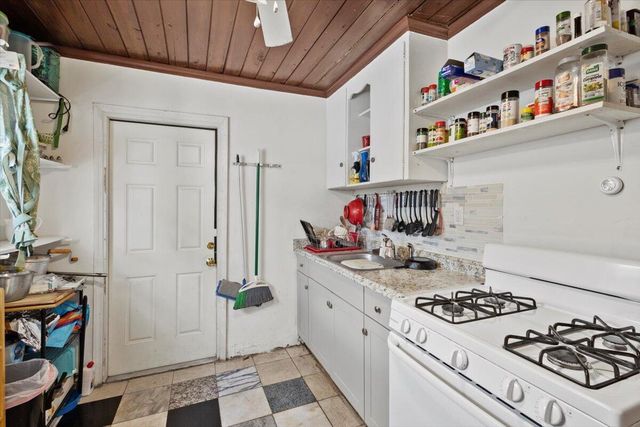 1504 N Sapodilla Avenue, West Palm Beach, FL 33401