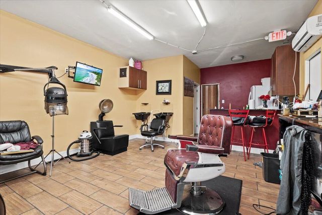 1504 N Sapodilla Avenue, West Palm Beach, FL 33401