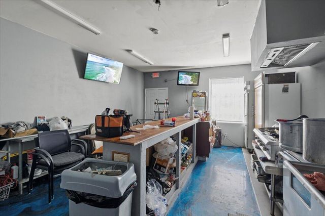 1504 N Sapodilla Avenue, West Palm Beach, FL 33401