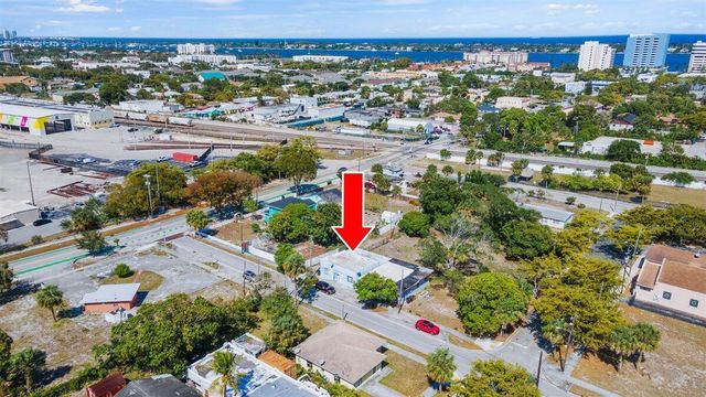 1504 N Sapodilla Avenue, West Palm Beach, FL 33401