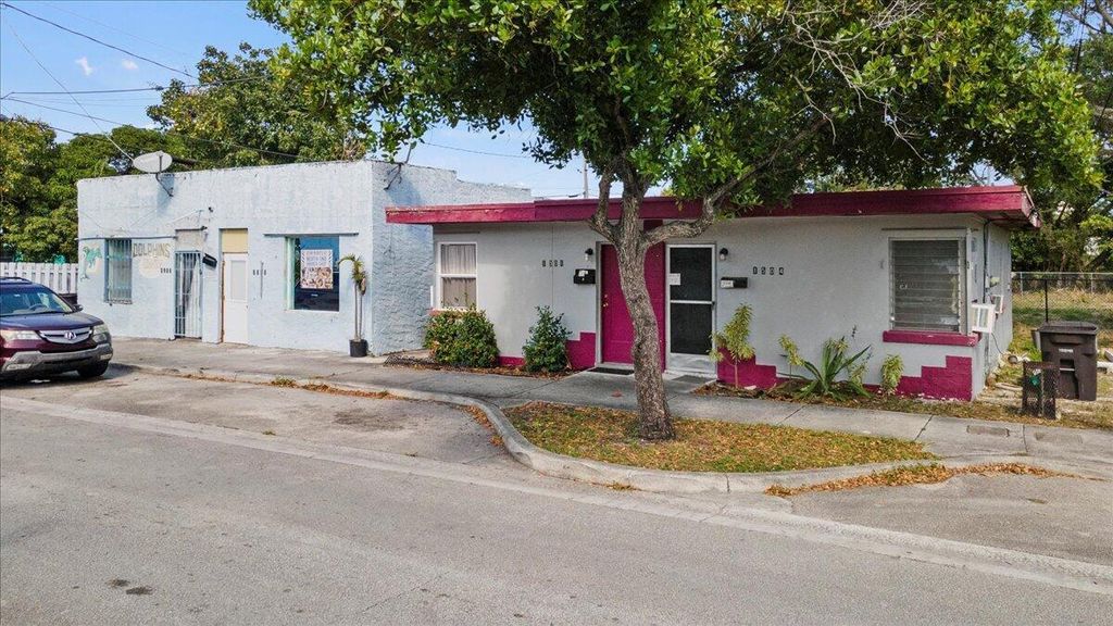 1504 N Sapodilla Avenue, West Palm Beach, FL 33401
