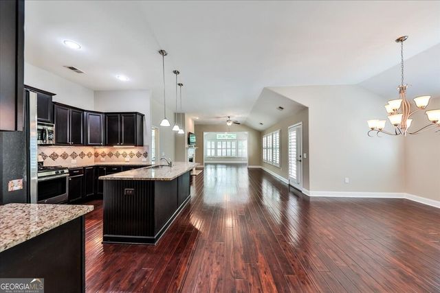 2058 Bonneville Lane, Powder Springs, GA 30127
