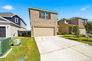 5602 Daniel Way, St Hedwig, TX 78152