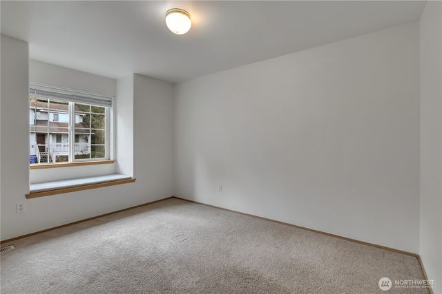 14407 68th Avenue Ct E, Puyallup, WA 98375