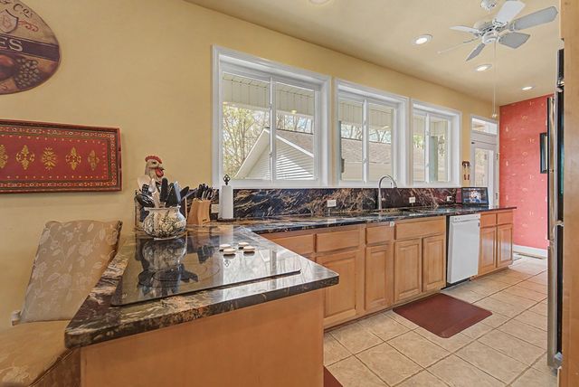 218 Lakeshore Drive, Hayesville, NC 28904