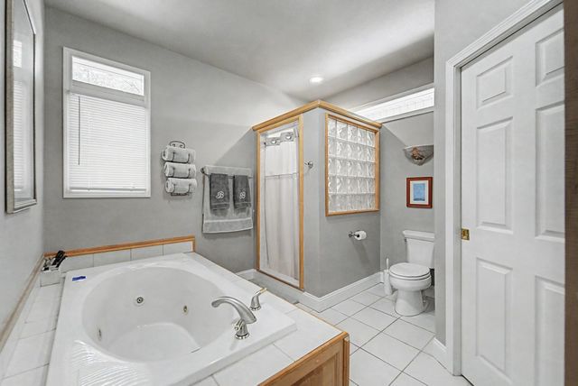 218 Lakeshore Drive, Hayesville, NC 28904