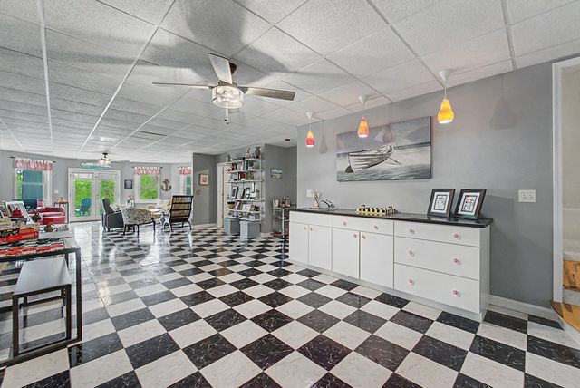 218 Lakeshore Drive, Hayesville, NC 28904