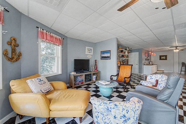 218 Lakeshore Drive, Hayesville, NC 28904
