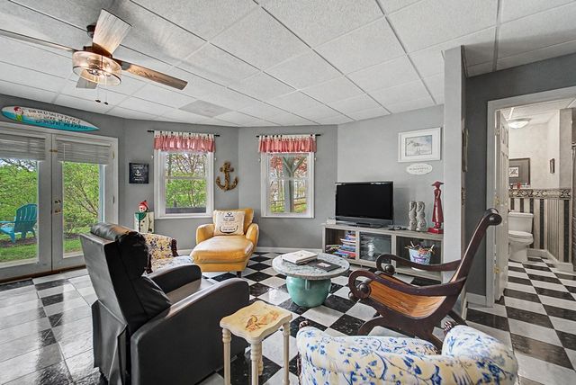 218 Lakeshore Drive, Hayesville, NC 28904