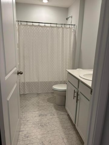38 Sunbeam Court, Delaware, OH 43015