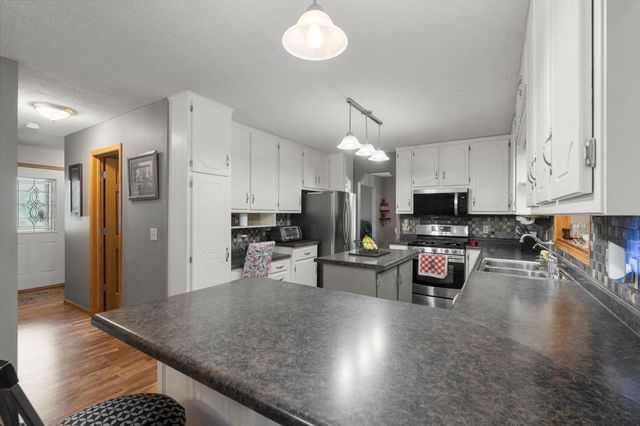 12650 212th Avenue NW, Elk River, MN 55330