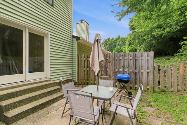 3332 Lakeside Pl, Hermitage, TN 37076