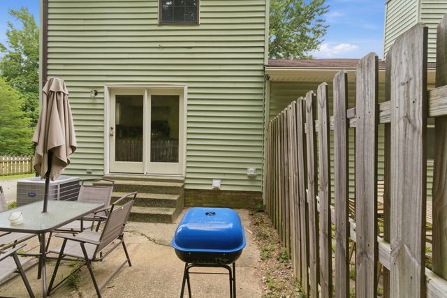 3332 Lakeside Pl, Hermitage, TN 37076