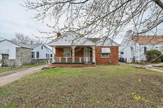 1611 N Boston Place, Tulsa, OK 74106