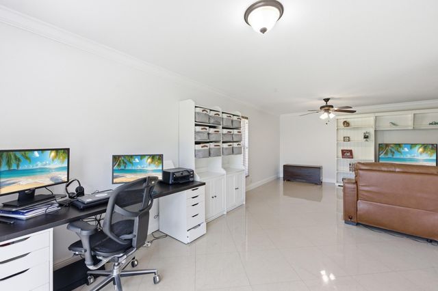 8557 Shadow Wood Boulevard, Coral Springs, FL 33071