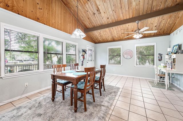 142 Private Road 652, Sargent, TX 77414