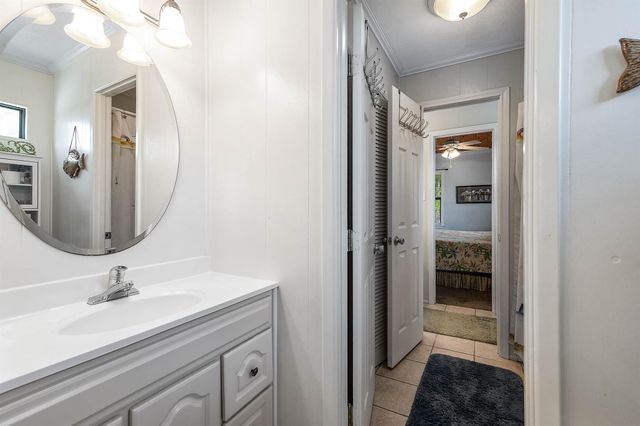 142 Private Road 652, Sargent, TX 77414