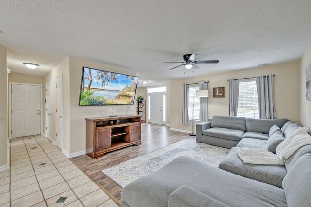 147 Hainsworth Drive, North Charleston, SC 29418