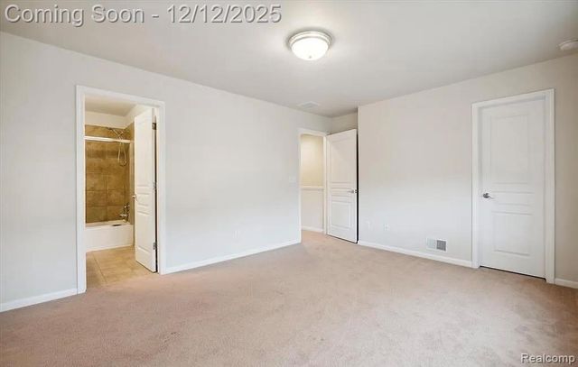 27846 Hopkins Drive, Novi, MI 48377