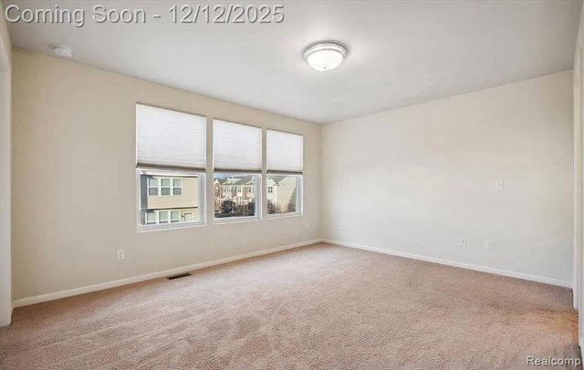 27846 Hopkins Drive, Novi, MI 48377