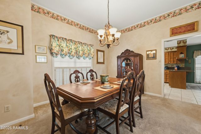 512 Riverwoods Drive, Lafayette, LA 70508