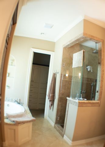 560 Clubhouse Drive, Corsicana, TX 75109