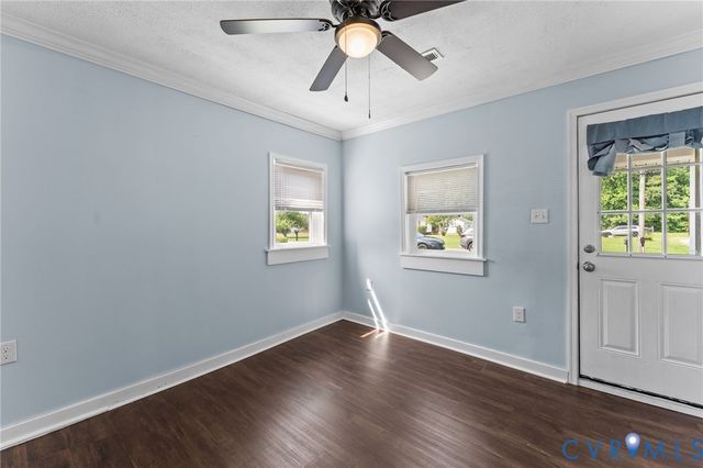 23234 Pine Grove Pl, North Dinwiddie, VA 23803