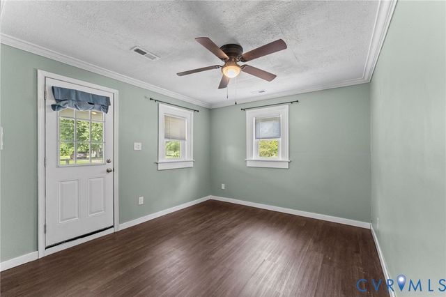 23234 Pine Grove Pl, North Dinwiddie, VA 23803