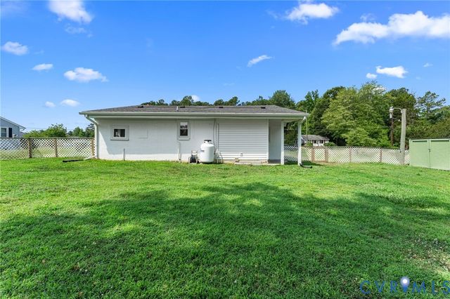 23234 Pine Grove Pl, North Dinwiddie, VA 23803