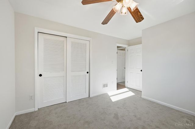 3699 Krierview Drive, Cincinnati, OH 45248