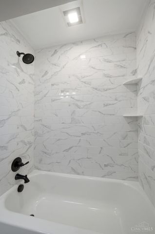 3699 Krierview Drive, Cincinnati, OH 45248