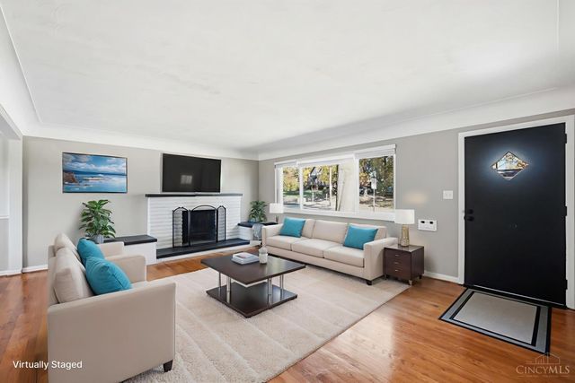 3699 Krierview Drive, Cincinnati, OH 45248