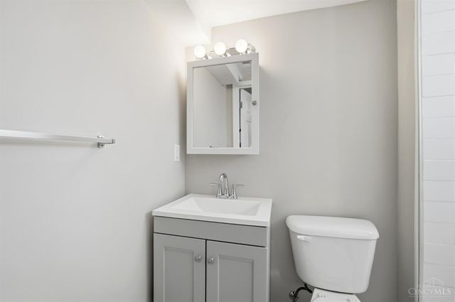 3699 Krierview Drive, Cincinnati, OH 45248