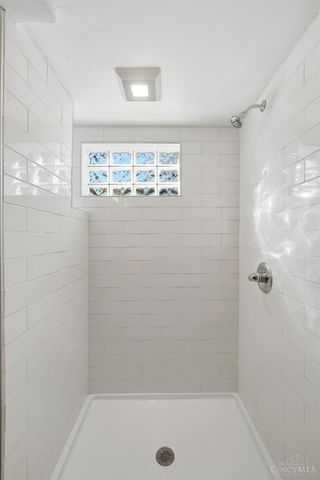 3699 Krierview Drive, Cincinnati, OH 45248