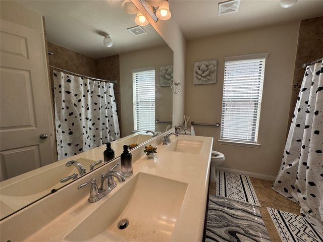 7818 Pacific Spring Lane, Richmond, TX 77407