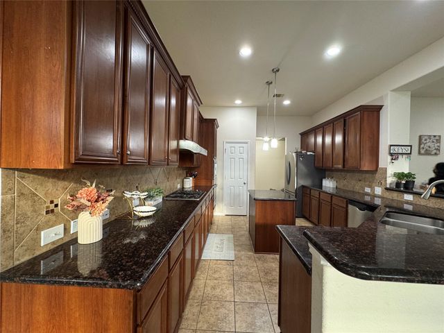 7818 Pacific Spring Lane, Richmond, TX 77407