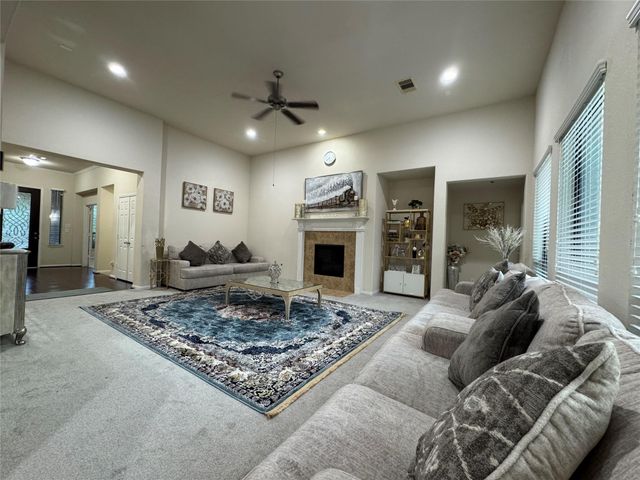 7818 Pacific Spring Lane, Richmond, TX 77407