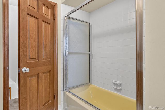 1250 23rd Street, Wyandotte, MI 48192