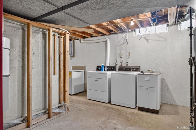 1250 23rd Street, Wyandotte, MI 48192