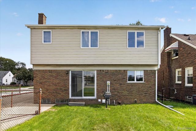 1250 23rd Street, Wyandotte, MI 48192