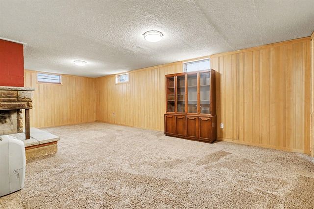 322 N 28th Street, Springfield, MI 49037