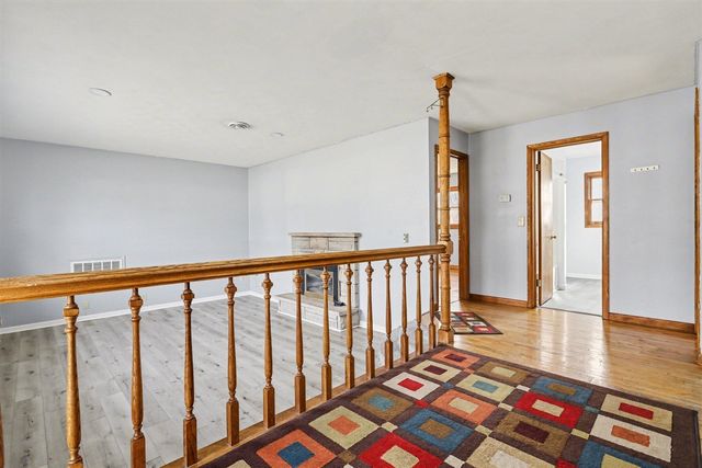 322 N 28th Street, Springfield, MI 49037