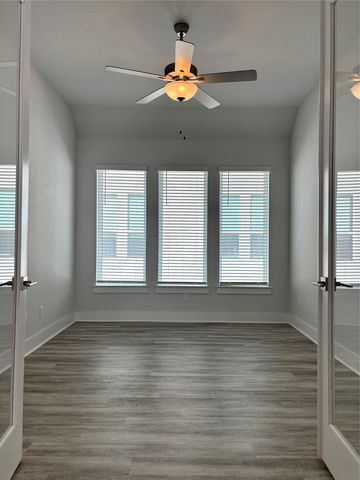 19521 Tranquility Falls CV, Lago Vista, TX 78645