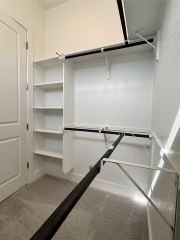 19521 Tranquility Falls CV, Lago Vista, TX 78645