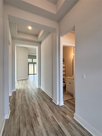 19521 Tranquility Falls CV, Lago Vista, TX 78645