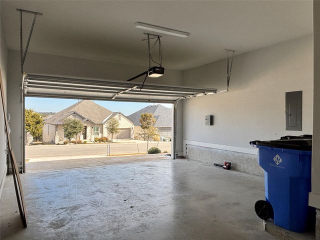 19521 Tranquility Falls CV, Lago Vista, TX 78645