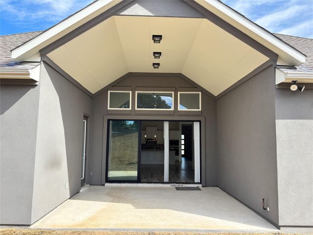 19521 Tranquility Falls CV, Lago Vista, TX 78645